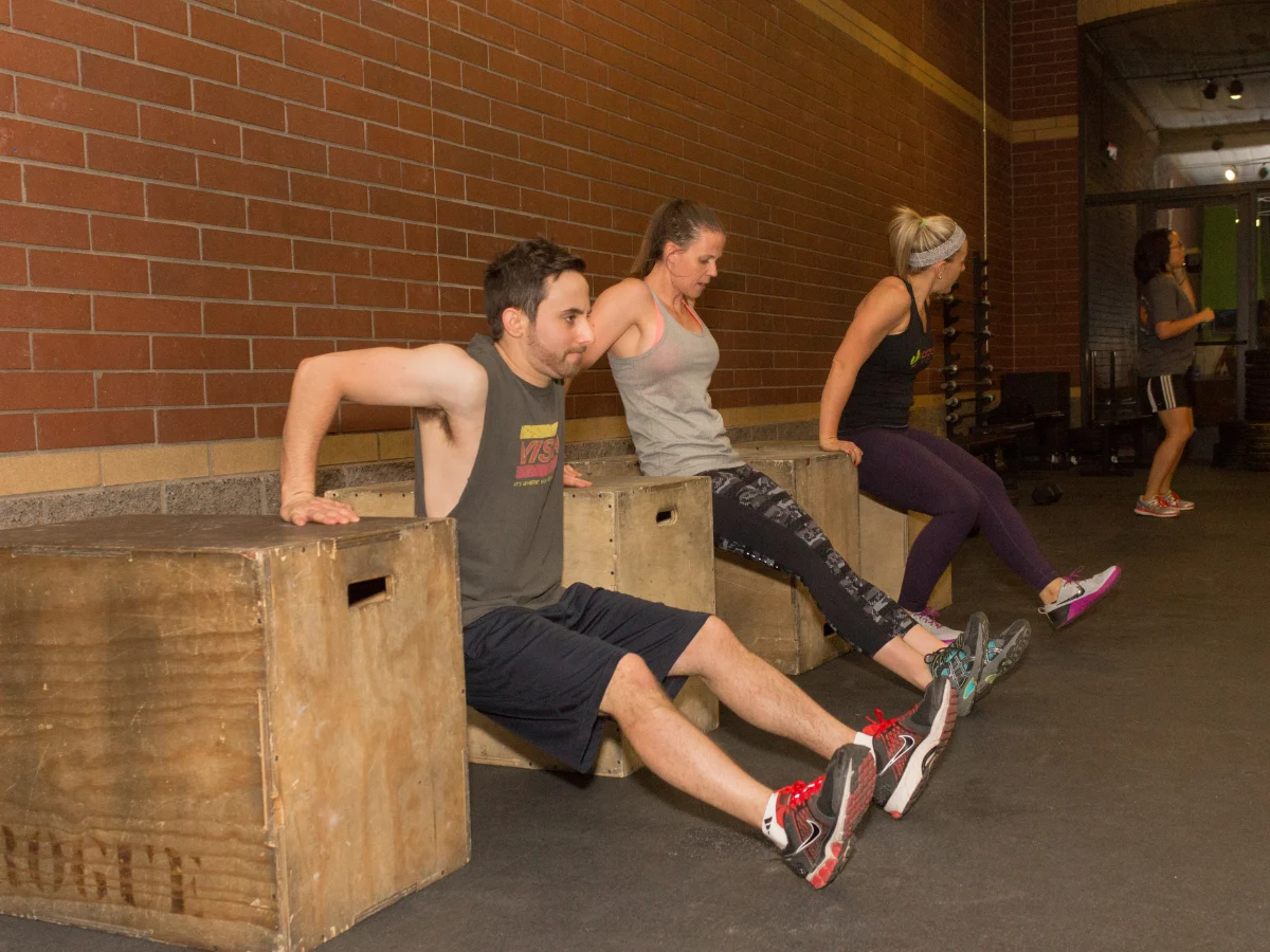 Group workout at Cactus CrossFit